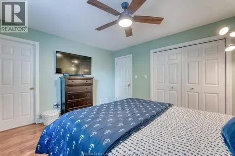 578 Lakeview Avenue Windsor ON N8P 1E2