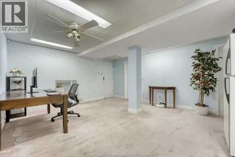 578 Lakeview Avenue Windsor ON N8P 1E2
