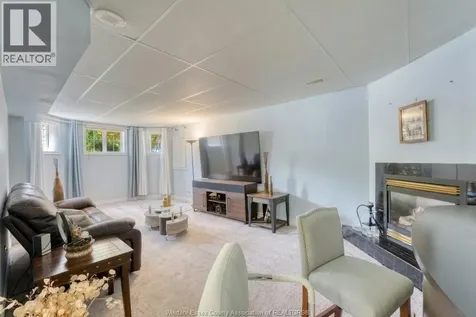 578 Lakeview Avenue Windsor ON N8P 1E2