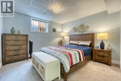 578 Lakeview Avenue Windsor ON N8P 1E2