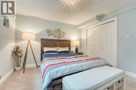 578 Lakeview Avenue Windsor ON N8P 1E2