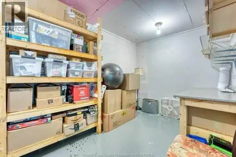 578 Lakeview Avenue Windsor ON N8P 1E2