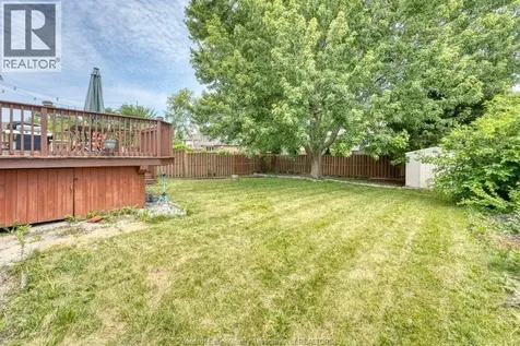 578 Lakeview Avenue Windsor ON N8P 1E2