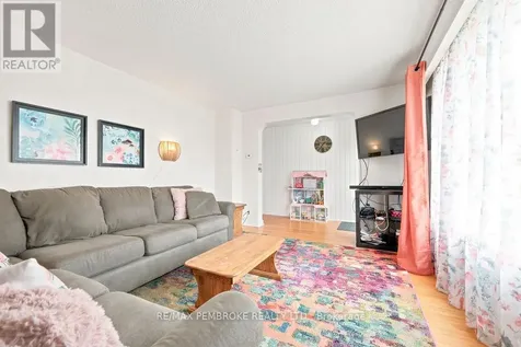 400 Murray Street Pembroke ON K8A 4P4