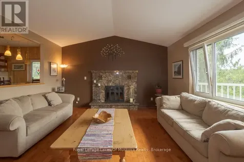 110 Dill Street Bracebridge ON P1L 1E5