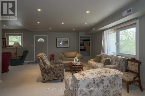 110 Dill Street Bracebridge ON P1L 1E5
