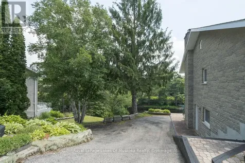 110 Dill Street Bracebridge ON P1L 1E5