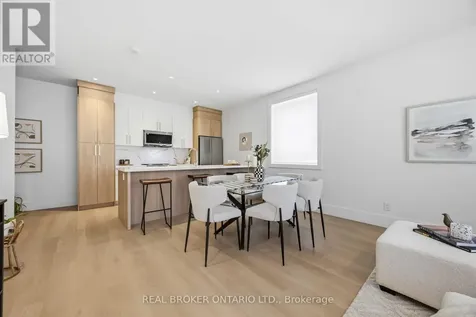 102 Boultbee Avenue Toronto (blake-jones) ON M4J 1B3