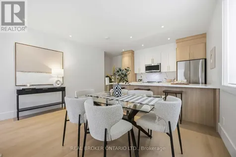 102 Boultbee Avenue Toronto (blake-jones) ON M4J 1B3