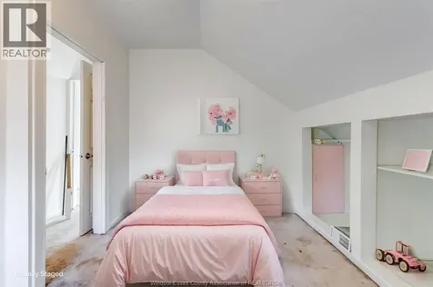 679 Stanley Street Windsor ON N8X 3B3