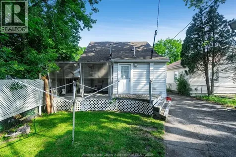 679 Stanley Street Windsor ON N8X 3B3