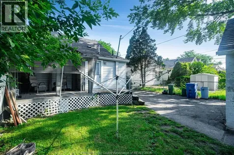 679 Stanley Street Windsor ON N8X 3B3