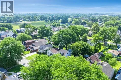 679 Stanley Street Windsor ON N8X 3B3