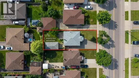 472 Highland Road East Kitchener ON N2M 3W7