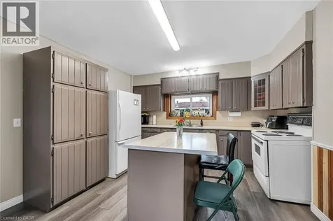 7 Greenock Street East Port Dover ON N0A 1N0