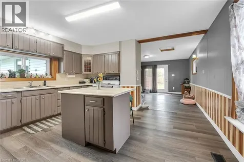 7 Greenock Street East Port Dover ON N0A 1N0