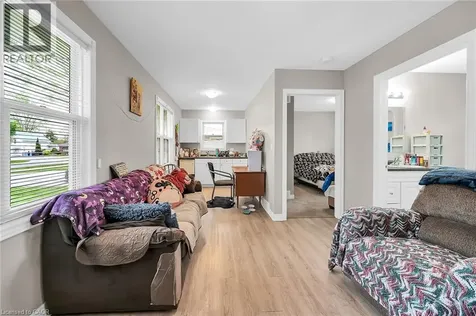 7 Greenock Street East Port Dover ON N0A 1N0