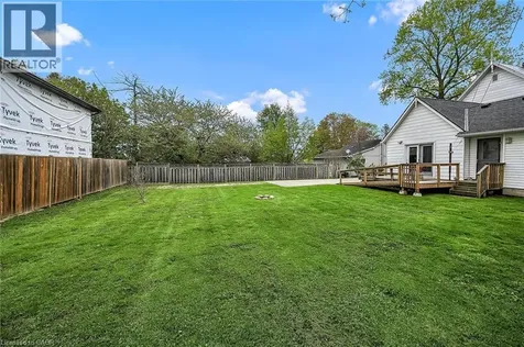 7 Greenock Street East Port Dover ON N0A 1N0