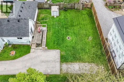 7 Greenock Street East Port Dover ON N0A 1N0