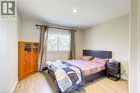 22 Blackhorne Crescent Kitchener ON N2E 1T1