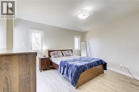 22 Blackhorne Crescent Kitchener ON N2E 1T1