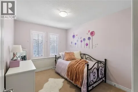 21 Summerberry Way Hamilton ON L9B 0G2