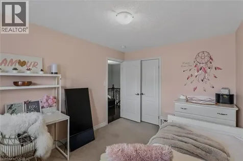 21 Summerberry Way Hamilton ON L9B 0G2