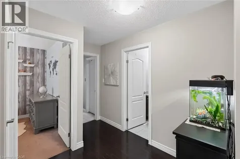 21 Summerberry Way Hamilton ON L9B 0G2