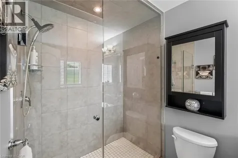 21 Summerberry Way Hamilton ON L9B 0G2