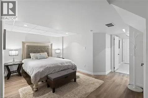 21 Summerberry Way Hamilton ON L9B 0G2