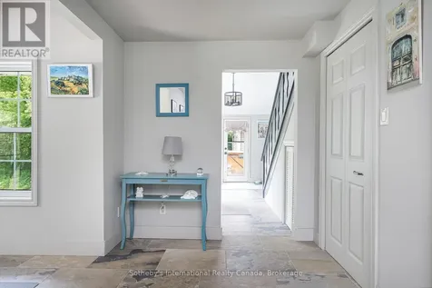 640 Mountain Road Collingwood ON L9Y 5G3