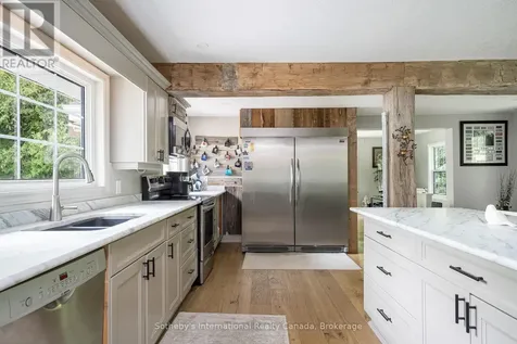 640 Mountain Road Collingwood ON L9Y 5G3