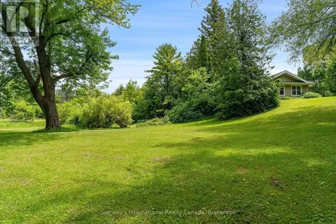 640 Mountain Road Collingwood ON L9Y 5G3