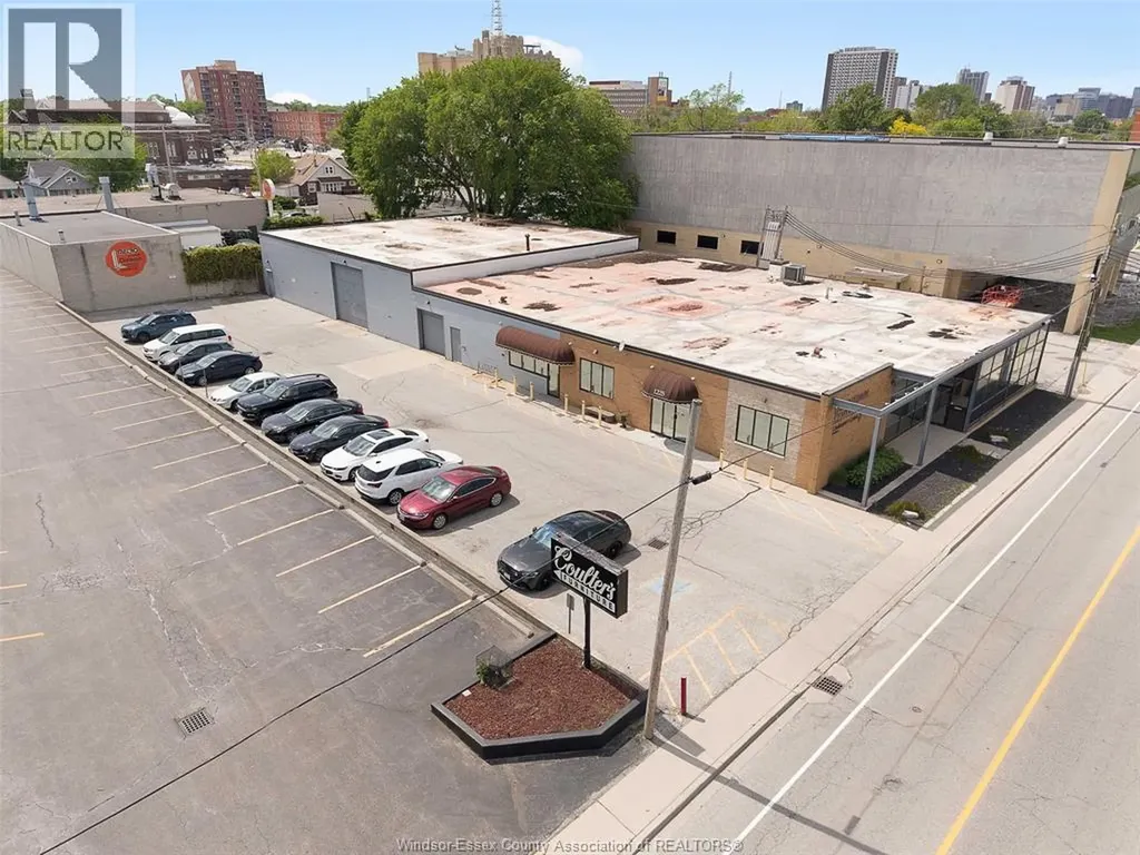 1225 Mcdougall Windsor ON N8X 3M6
