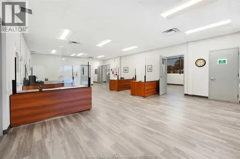 1225 Mcdougall Windsor ON N8X 3M6