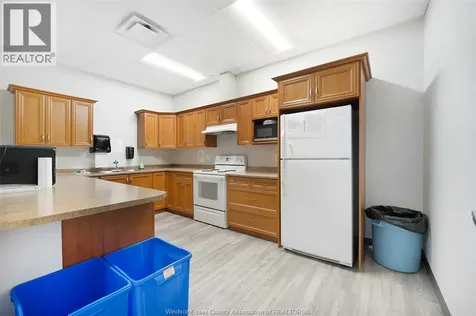 1225 Mcdougall Windsor ON N8X 3M6