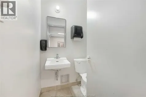 1225 Mcdougall Windsor ON N8X 3M6