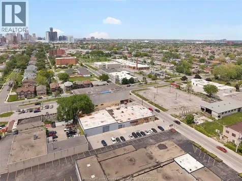 1225 Mcdougall Windsor ON N8X 3M6