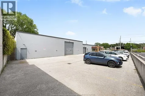 1225 Mcdougall Windsor ON N8X 3M6