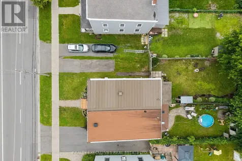 28 5th Street East Cornwall ON K6H 2L4
