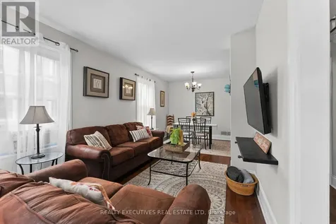 28 5th Street East Cornwall ON K6H 2L4
