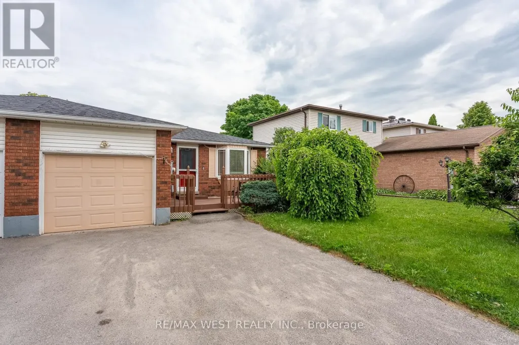 369 Galloway Boulevard Midland ON L4R 5C1