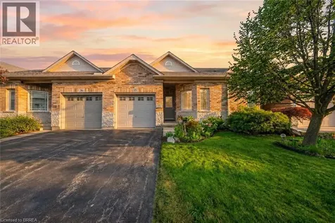 10 Cobblestone Drive Paris ON N3L 4G9