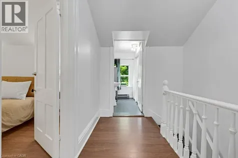 156 St Andrews Street Cambridge ON N1S 1N3