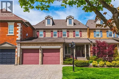 4211 Millcroft Park Drive Burlington ON L7M 3Y9