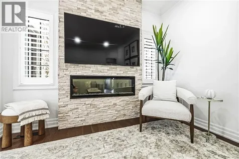 4211 Millcroft Park Drive Burlington ON L7M 3Y9