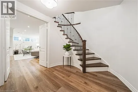 4211 Millcroft Park Drive Burlington ON L7M 3Y9