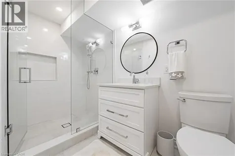 4211 Millcroft Park Drive Burlington ON L7M 3Y9