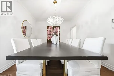 4211 Millcroft Park Drive Burlington ON L7M 3Y9