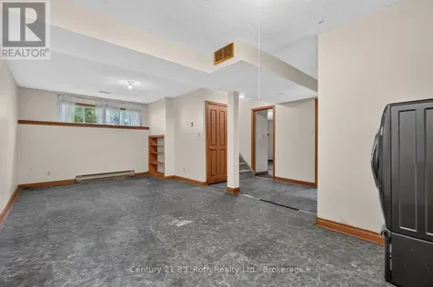 232 Shannon Street Orillia ON L3V 7B8